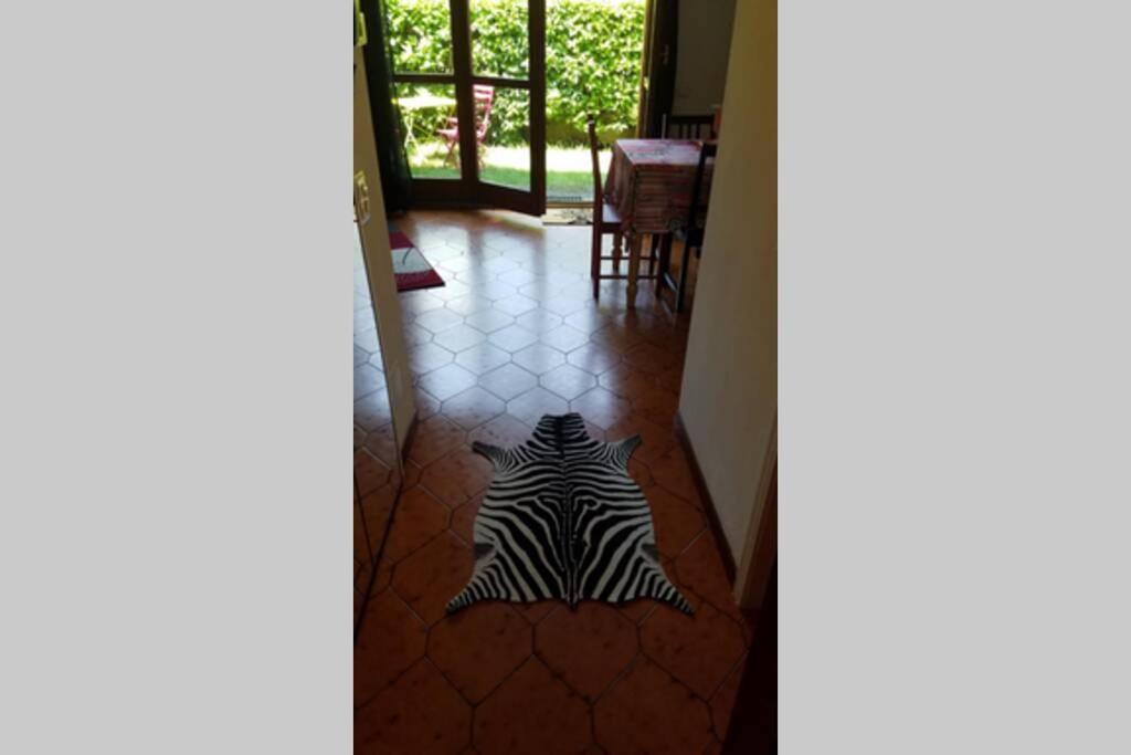 Honeycomb - Casa Vacanze Varèse Extérieur photo